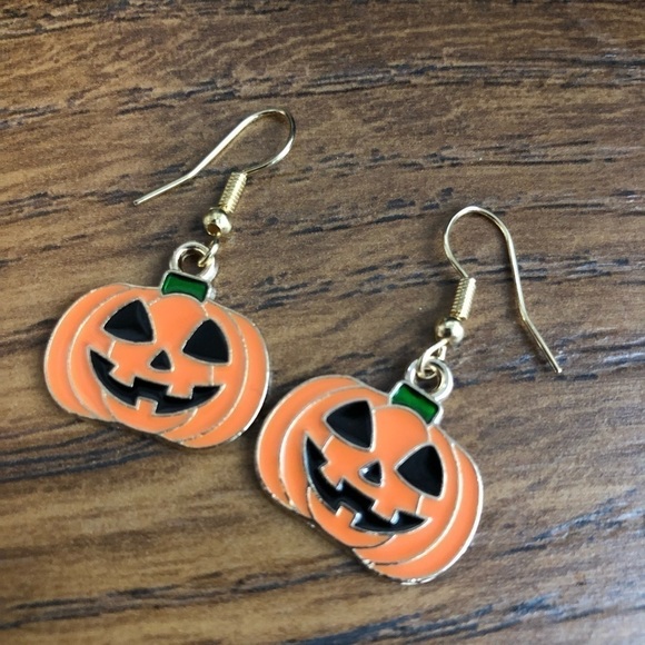 Jewelry - Halloween Jack-o'-Lantern Pumpkin Earrings